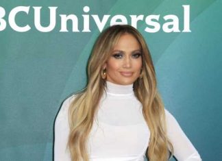 Džej Lo očarala božićnim selfijem (FOTO, VIDEO)