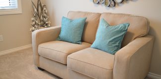 Dnevna soba izgleda loše zbog ovih 6 čestih grešaka