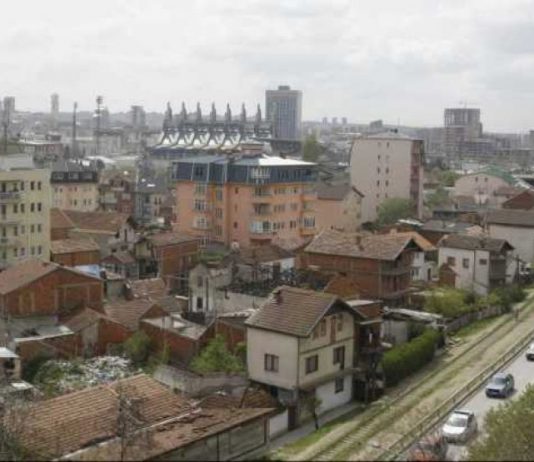 Šta albanske partije u Prištini nude Srbima