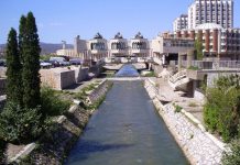 Evakuacija u centru Novog Pazara (VIDEO)