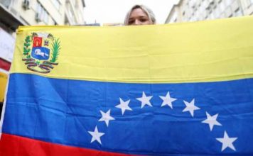 Venecuelanski zvaničnik tvrdi da je najmanje 40 ljudi poginulo u američkom napadu