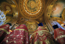 Slovenci predlažu crkveni porez