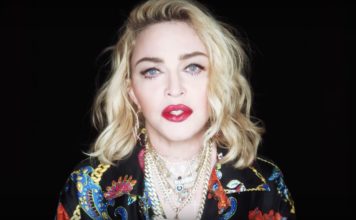 Da li je zbog 38 godina mlađeg dečka “poludela”, pa obukla ovo? (FOTO)