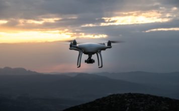 Amazon odustao od dostavljanja robe dronovima