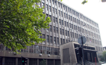 Fakulteti dižu cene školarine