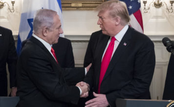 “Njujork tajms”: Izrael moli Trampa da ne napada Iran