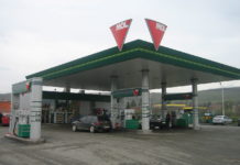 Zašto MOL želi NIS?