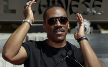 Sin Edija Marfija čeka prvo dete: “Ta beba će imati najsmešnije dede na svetu” (FOTO)