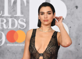 Dua Lipa oduševljava svojom figurom (FOTO)