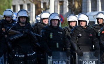 Uhapšen brat Mila Đukanovića