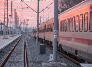 Zašto vozovi nemaju sigurnosne pojaseve?