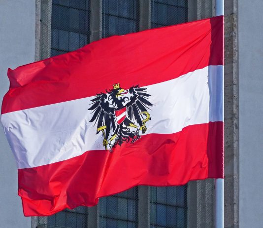 Austrijanci izašli na ulice: Otpor ulasku u NATO i vojsci EU