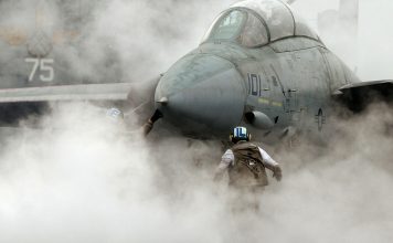 Pokrenuti vazdušni udari duž sporne granice