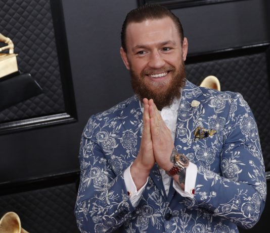 Nakon 17 godina veze i ljubavnih afera, Konor Mekgregor oženio partnerku (FOTO)