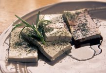 Hrskavi tofu u padradajz sosu