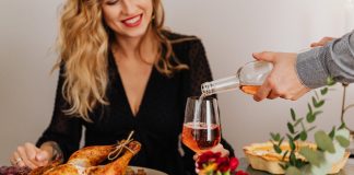 Koje je najbolje vreme za večeru? Nutricionisti imaju jedno važno pravilo