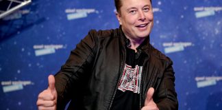 Maskov robotaksi stiže u aprilu – bez volana i papučica