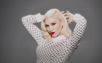 Lepotica iz devedesetih ne može bez turbulencija (FOTO, VIDEO)