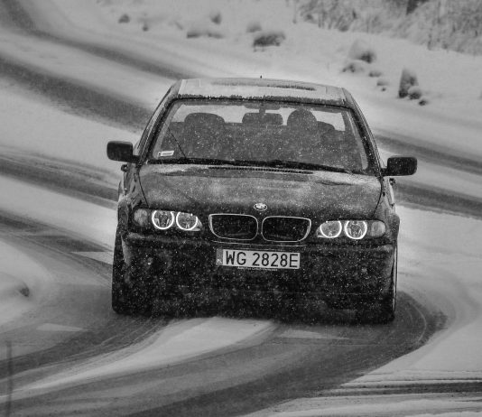 Gorivo se rasipa zbog nemara vozača: Evo kako da smanjite potrošnju