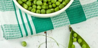 Spanać i mladi grašak sa lukom kao nutritivna bomba na vašem stolu