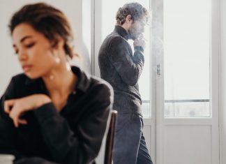 Četiri znaka koji otkrivaju da partner više nije zainteresovan