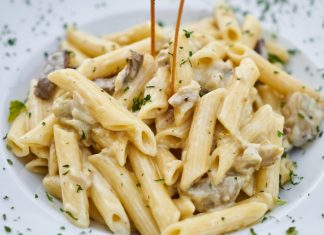 Pasta Alfredo se toliko lako sprema da je osvojila i nevešte kuvare