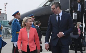 Vučić sutra u Briselu na večeri kod Ursule fon der Lajen