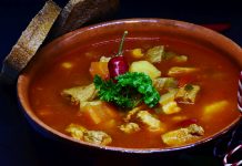 Ova kremasta krompir čorba bez mesa menja pravila domaće kuhinje