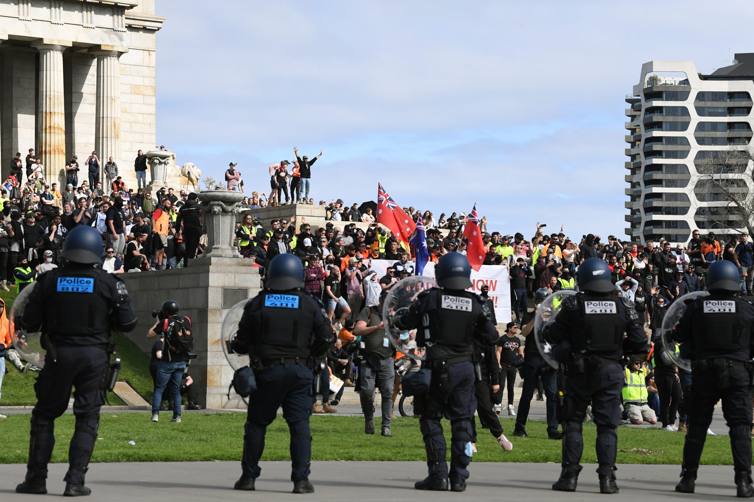 Police kills. Мельбурн протесы. Полиция Мельбурна. Протесты в Австралии. Australian Riot Police.