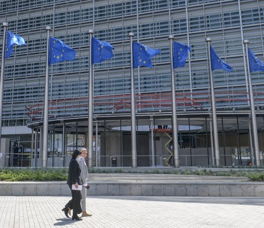 Evropska komisija preispituje finansiranje Srbije