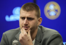 Restoran brze hrane “juri” Jokića – stigao urnebesan odgovor (FOTO)