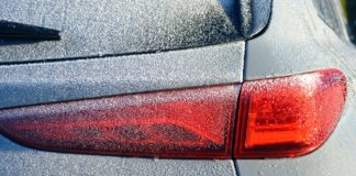 Ovih 12 stvari morate da imate u automobilu tokom zime