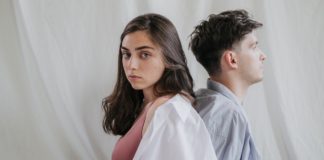 Pet znakova koji jasno ukazuju da je vaša veza došla do kraja