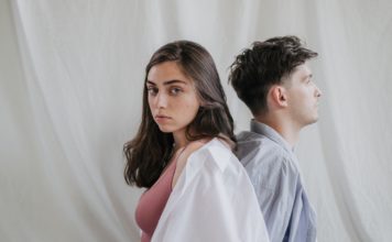 Pet znakova koji jasno ukazuju da je vaša veza došla do kraja