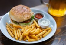 Ova hrana vodi u preranu smrt, gora je i od pušenja