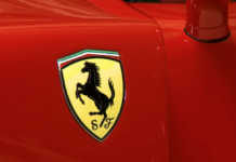 Ferrari kakav do sada niste videli: Ovo je kokpit prvog strujaša iz Maranela (VIDEO)