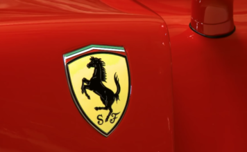 Ferrari kakav do sada niste videli: Ovo je kokpit prvog strujaša iz Maranela (VIDEO)