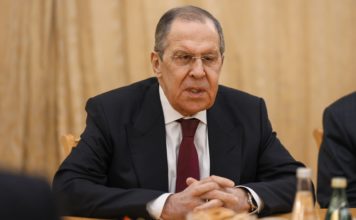 Lavrov: Bezbednosne garancije za Ukrajinu samo produžavaju sukob sa Rusijom