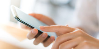 Novi Android malver zaključava telefone i snima žrtve