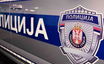 Drama na autobuskoj stanici u Beogradu: Muškarac potegao nož na policajca