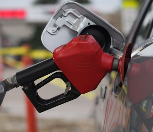 Vučić: Imamo sigurnih rezervi dizela i benzina za 90 dana, kerozina za 35