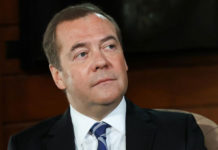 Medvedev: Začuđen sam „mirovotvoračkim“ izjavama evropskih političara