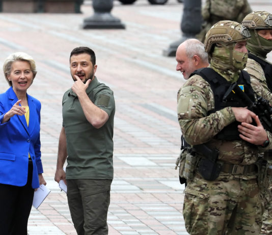 Evropa sa strepnjom iščekuje sastanak Zelenskog i Trampa