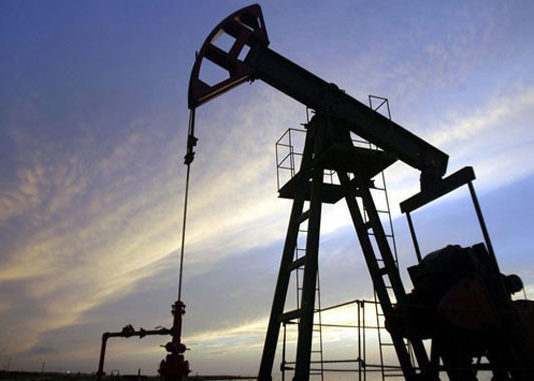 Ruski stručnjak: Amerika želi da preuzme kontrolu nad 40 odsto globalnih rezervi nafte