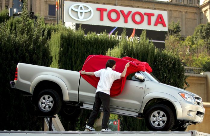 Toyota Hilux