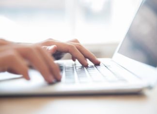 Google Gemini: Bez reklama zasad