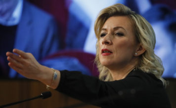 Zaharova: Zelenski želi da ostane na vlasti, očekujući da mu Zapad organizuje „izbore za samog sebe“