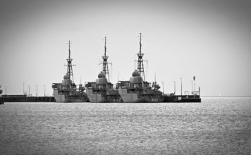 Brisel šalje ratne brodove?