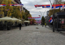 Grafiti duž puta za Rašku