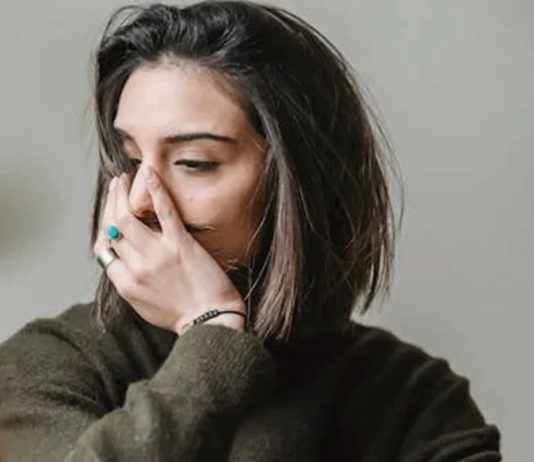 Prvi znak nevere koji svi prevareni prepoznaju